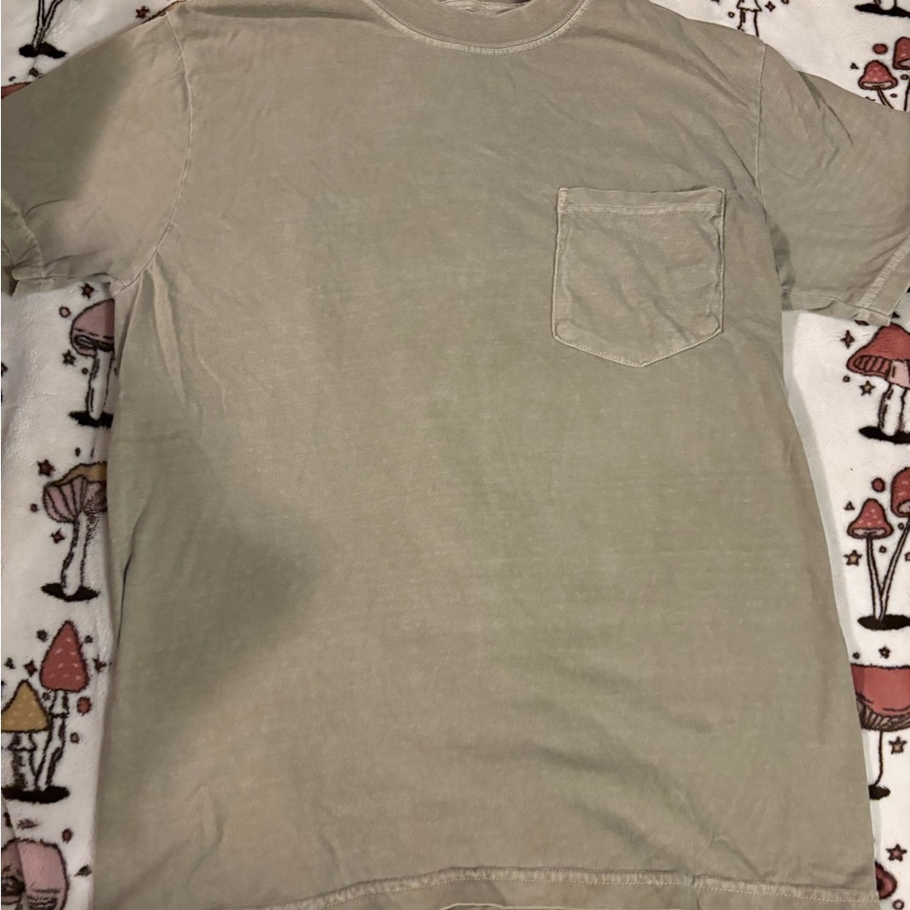 Comfort Colors Beige Pocket Tee